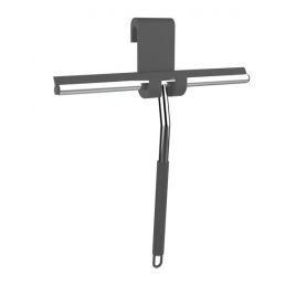 Musta kromattu kaavin, jossa on leveä T-muotoinen terä ja ergonominen kahva.