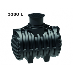 Musta polyeteeninen vesitankki, tilavuus 3300 L, usealla rihlalla varustettu suunnittelusta lisätukea varten.