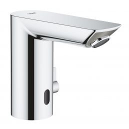 Chrome Bau Cosmopolitan E infrared faucet, 6V, with a modern design.