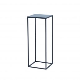 Blomsterpiedestal DEIA CHI S, mått: 19x19x50 cm, färg: grå, minimalistisk metallram.