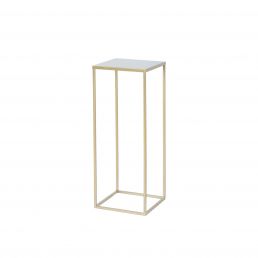 Hög liten piedestal DEIA CHE S, mått 19x19x50 cm. Minimalistisk design med metallram och vit topp.