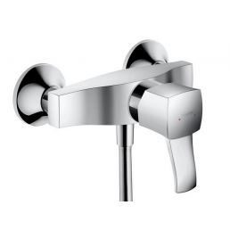 Kroomitud pinnaga Metropol Classic dušisegisti, kaasaegne disain, kaks ümarat seinakinnitust.