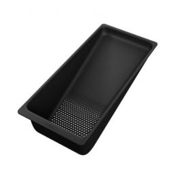 Svart matt köksvask sil, mått 190x426 mm, med perforerad botten.