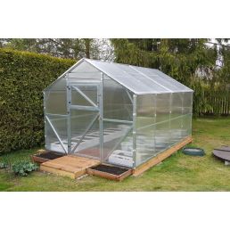 Växthus 'Klassik PC' med 4mm polykarbonatpaneler, 2,5m bredd och 4m längd. Klar och stark ram.