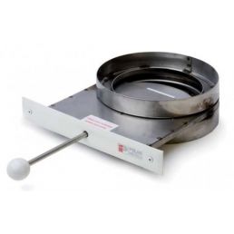 Rostfritt stålspjäll för 200 mm modulkamin, utrustad med ett justeringshandtag.