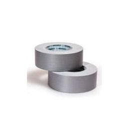 Kaksi leveää hopeanväristä teippirullaa, joilla on sileä, matta pinta, halkaisijaltaan noin 50 mm, valmistettu kosteudenkestävästä materiaalista.