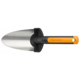 Stainless steel garden spade with a black plastic handle and an orange Fiskars logo.