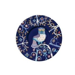 Blå 15 cm Iittala Taika-tallrik med ett mönster av en uggla och mytologiska varelser.