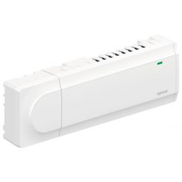 Valkoinen Uponor Smatrix Base Pulse X-245 BUS -ohjain kuudella kanavalla.