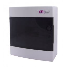 Valkoinen upotettava mikroaaltouuni, musta lasiovi ja digitaalinen ohjauspaneeli.