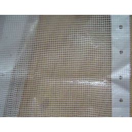 Förstärkt växthusfilm, 140g/m², tillgänglig i storlekarna 40m², 100m² eller 200m². Detaljerad och tillverkad av starkt material, gråaktigt vit i färgen.