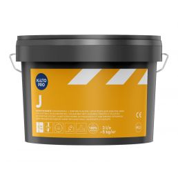 Svart rektangulär hink för Kiilto Vuugilindipahtel, med en gul randig etikett.