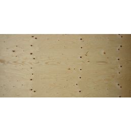 1250 x 2500mm okaspuuvineer, millel on loomulikud süvendid ja mustuseplekid, kasutatakse ehituses.