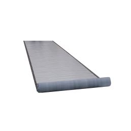 Silver aluminum-coated vapor barrier film, dimensions 1.08 x 20 meters, rolled.