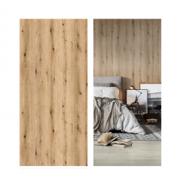 Vaaleat seinäpaneelit, jotka jäljittelevät tammea ja joissa on tekstuuri, asennettu tyylikkääseen makuuhuoneeseen.