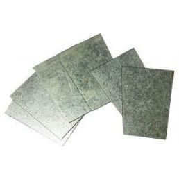 Neli halli bauroc Tulekaitseplaati, kasutatakse ehituses õmbluste ja vuukide täitmiseks.